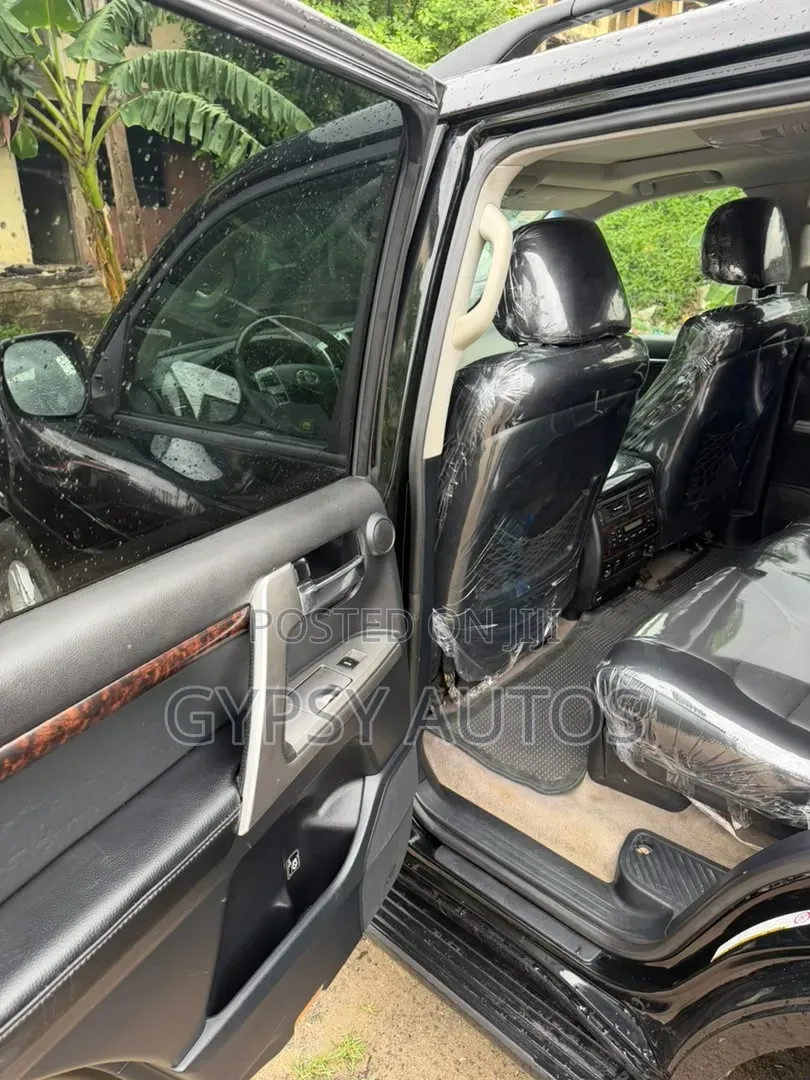 Toyota Land Cruiser 2015 Black