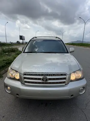 Toyota Highlander Limited V6 AWD 2003 Gold
