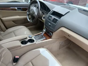 Mercedes-Benz C300 2010 White