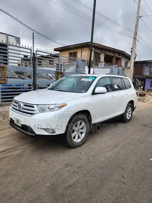 Toyota Highlander 2012 White