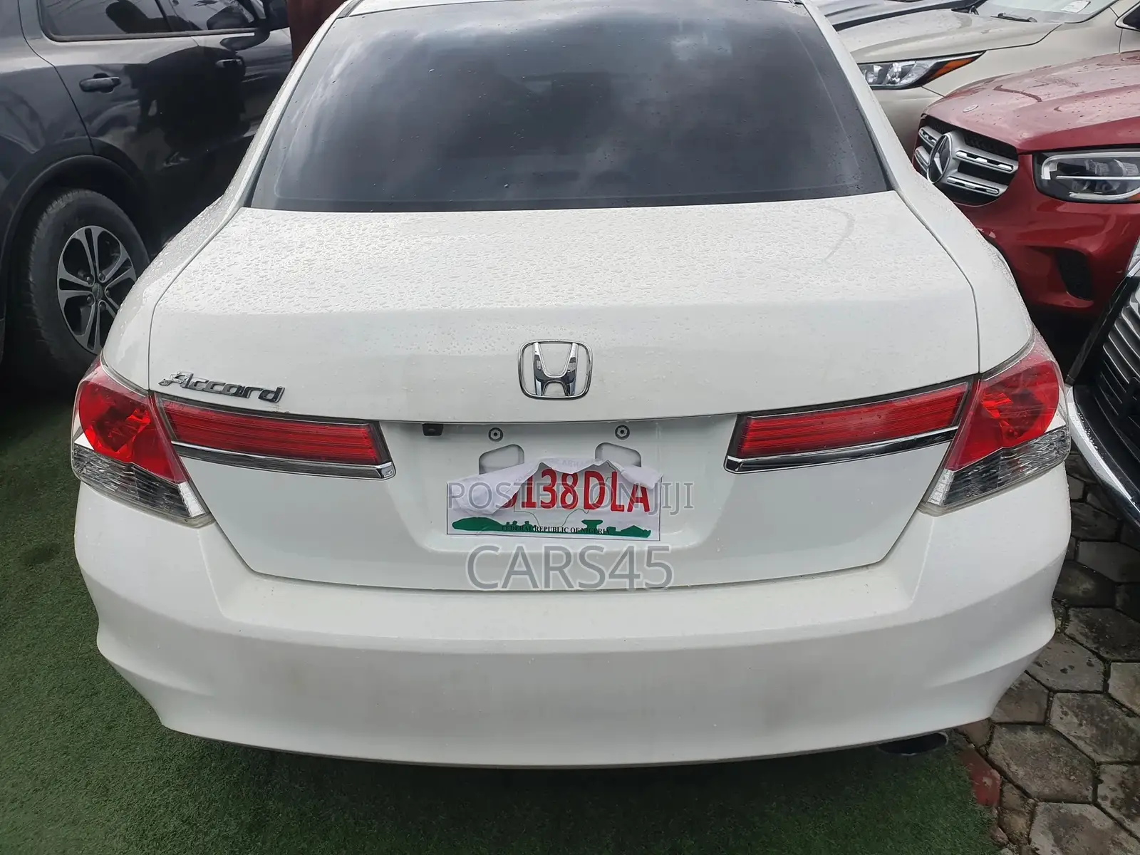 Honda Accord 2012 White