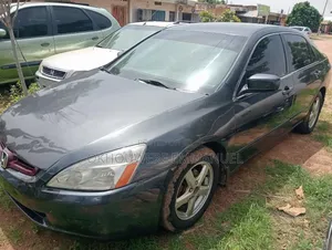 Honda Accord 2005 Gray