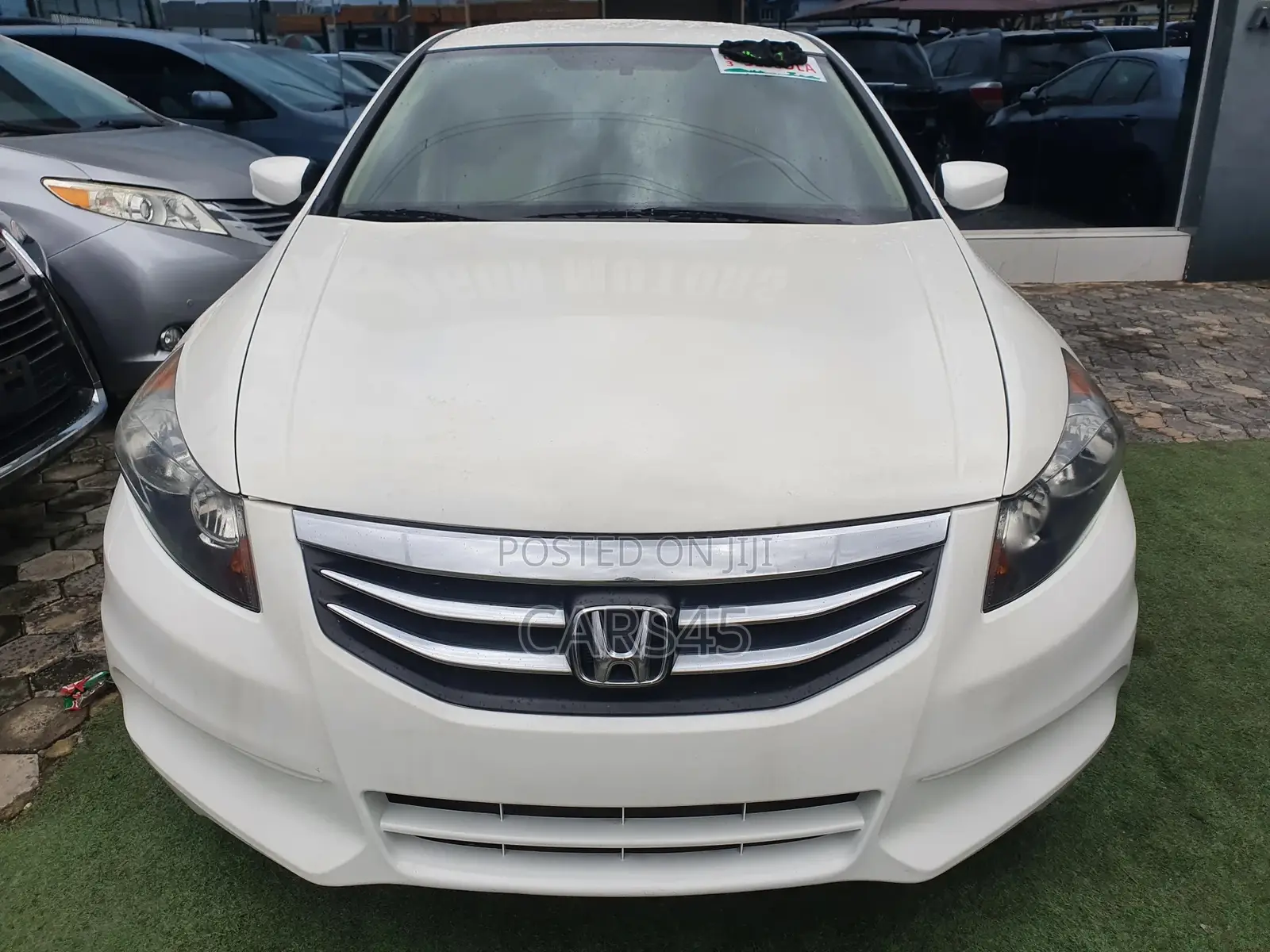 Honda Accord 2012 White
