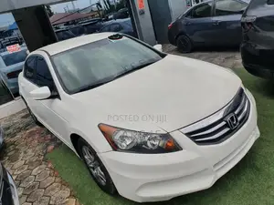 Honda Accord 2012 White
