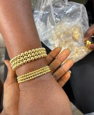 Fashion Hand Beads