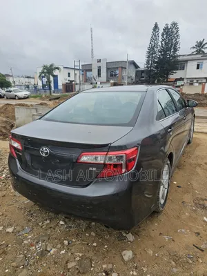 Toyota Camry 2014 Gray