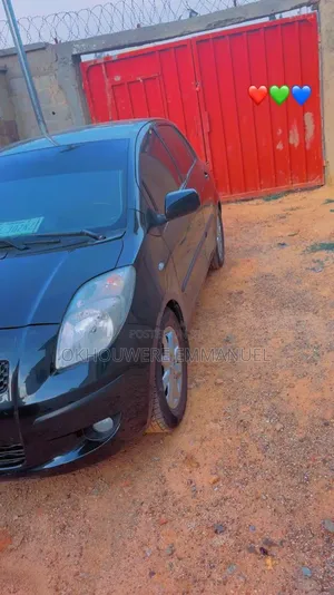 Toyota Yaris 2009 Black