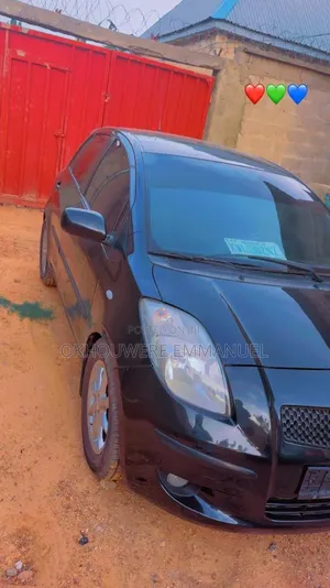 Toyota Yaris 2009 Black