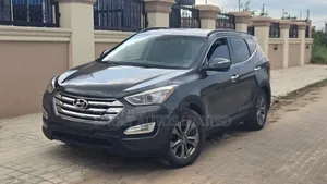 Hyundai Santa Fe 2015 Gray