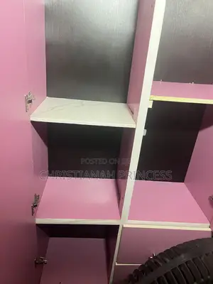Neatly Used Wardrobe