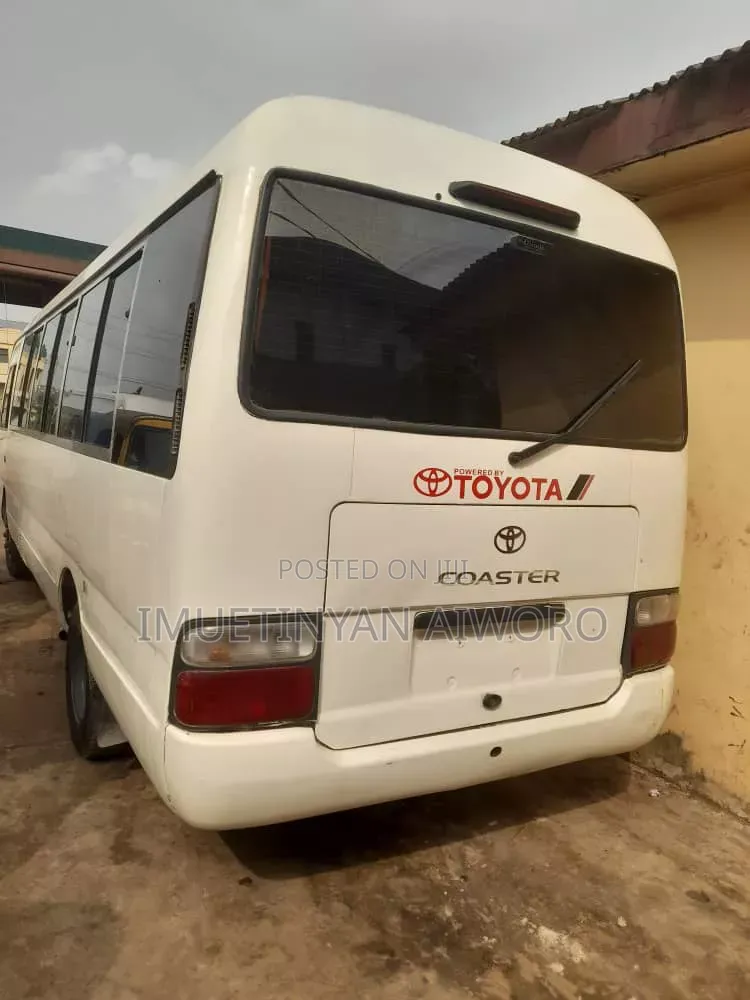 Toyota Coaster 2012 White