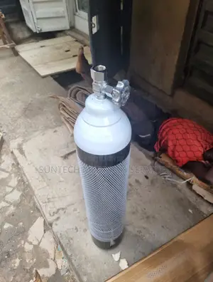 Oxygen Cylinder