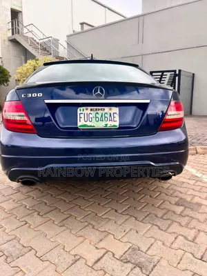 Mercedes-Benz C300 2013 Black