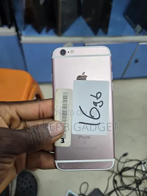 Apple iPhone 6s 16 GB Gold