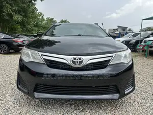 Toyota Camry LE 4dr Sedan (2.5L 4cyl 6A) 2012 Black