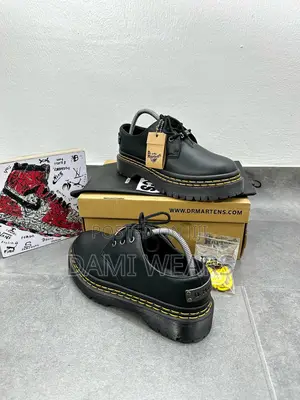 Dr Martens Bex PLTD 3 Eye—Shoes