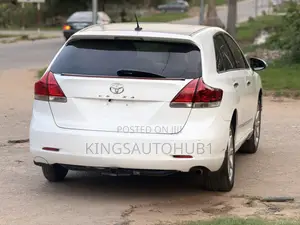 Toyota Corolla 2009 White