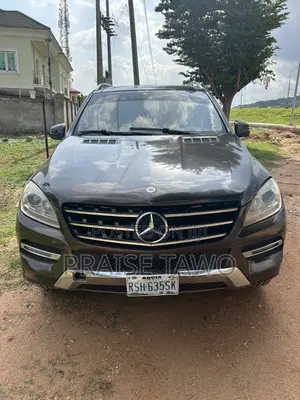 Mercedes-Benz M Class 2014 Black