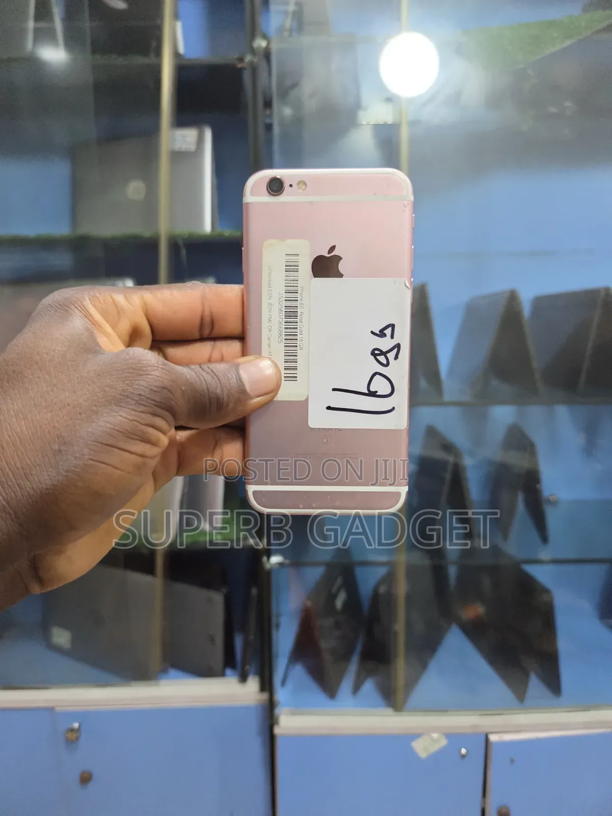 Apple iPhone 6s 16 GB Gold