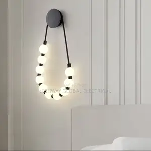 Creative Designer Pearl Necklace Luxury Wall Light 