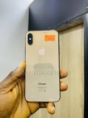 Apple iPhone XS 64 GB Gold