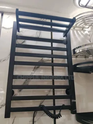 Rain Shower Black