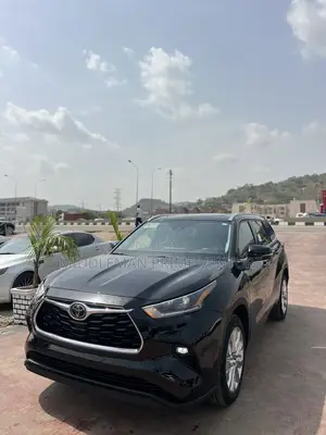 Toyota Highlander Limited AWD 2020 Black