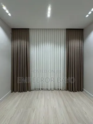 Full Curtain