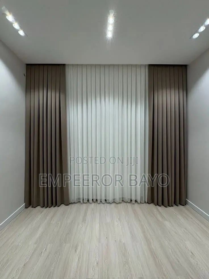 Full Curtain