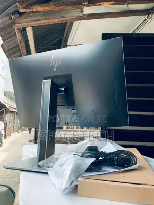 Desktop Computer HP EliteOne 800 16GB Intel Core i5 SSD 256GB