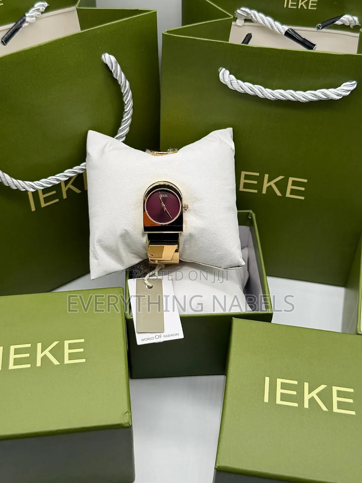Ieke Female Watch