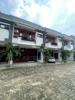 4bdrm Townhouse / Terrace in Ikota Gra for rent