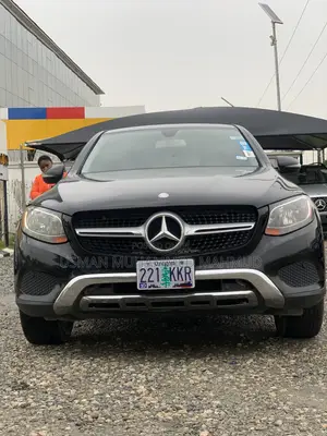 Mercedes-Benz GLC-Class 2017 Black