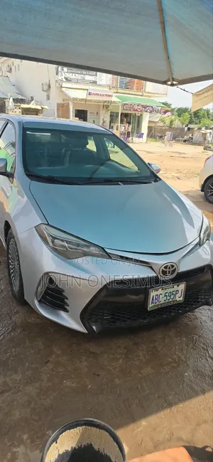 Toyota Corolla 2016 Gray