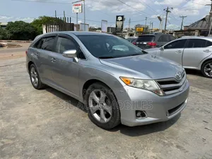 Toyota Venza LE 4dr Wagon AWD (2.7L 4cyl 6A) 2015 Silver