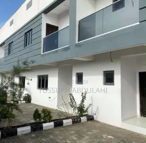 3bdrm Apartment in Ikota for rent
