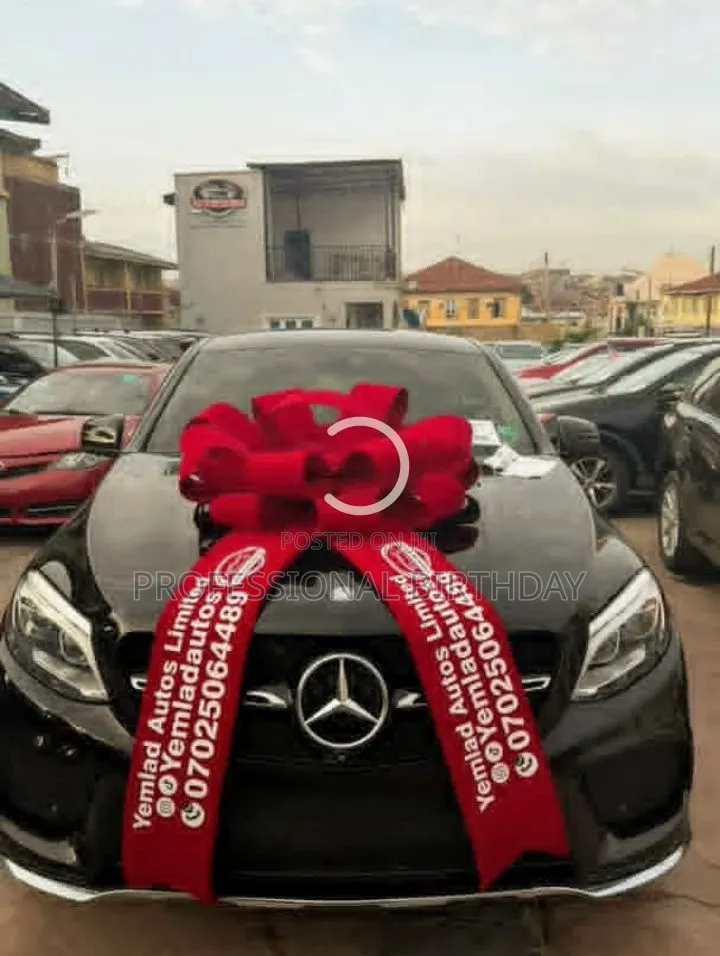 Autodealer Car Bow