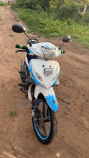 TVS Neo NX 2023 White