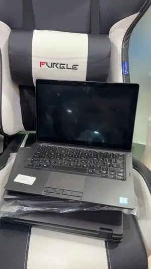 Laptop Dell Latitude 5300 8GB Intel Core i5 SSD 256GB