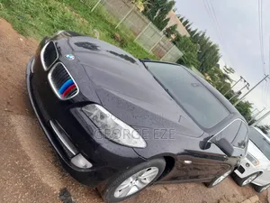 BMW 520i 2012 Black