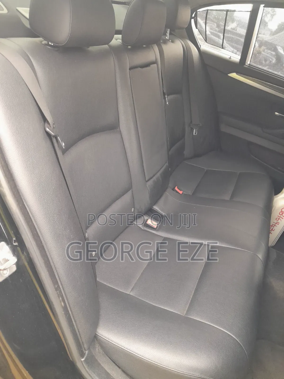 BMW 520i 2012 Black