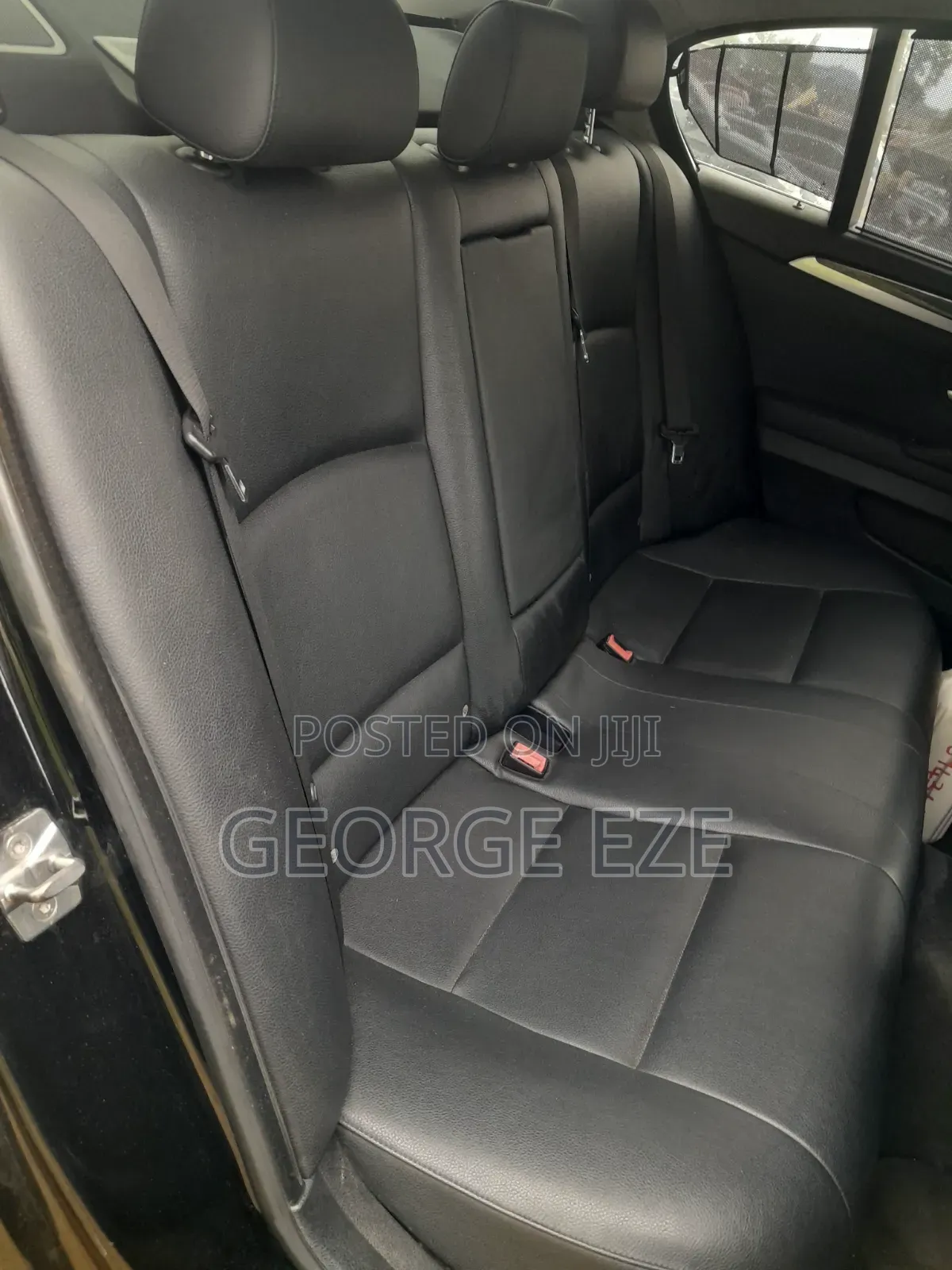BMW 520i 2012 Black