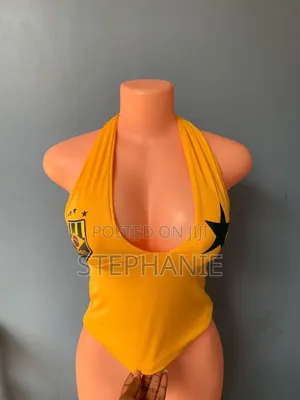 Trendy Women's Crop Top – Stylish Comfortable