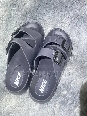 Crocs N Slides