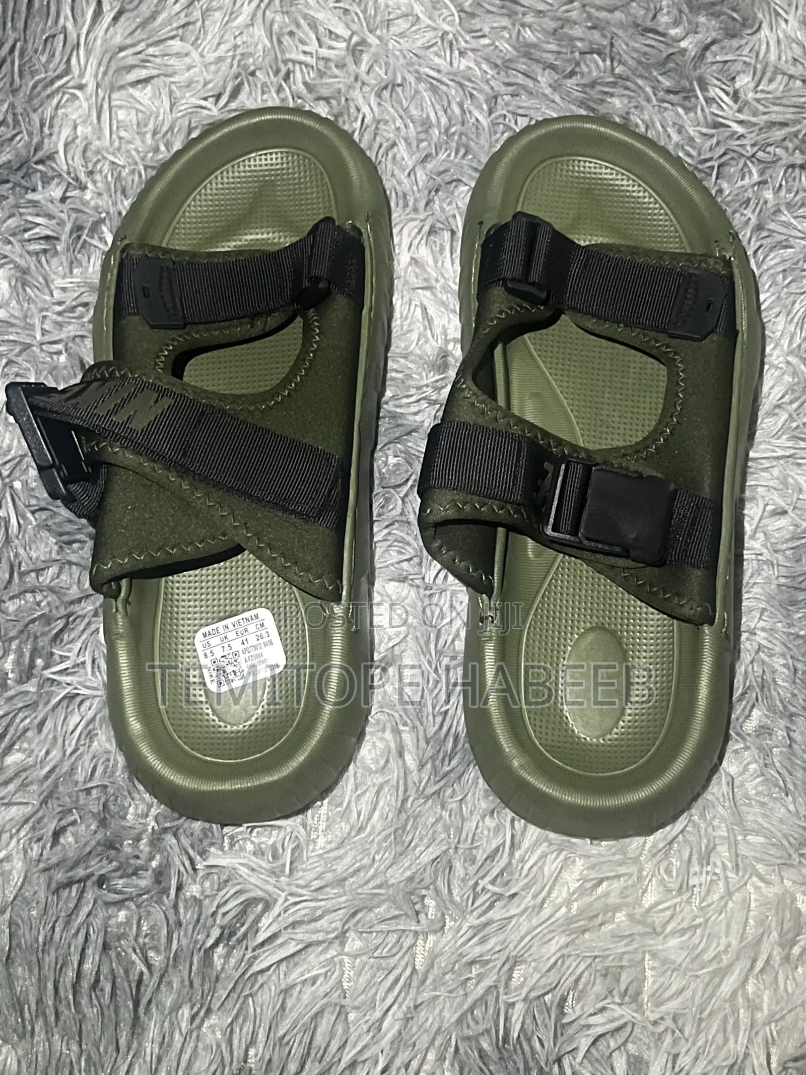 Crocs N Slides