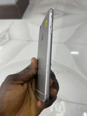 Apple iPhone 6 Plus 64 GB Silver