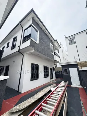 5 Bedroom Detached Duplex With a Bq
