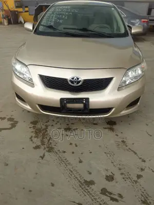 Toyota Corolla 2009 Gold
