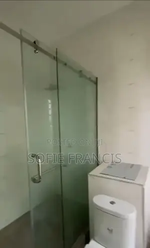 3bdrm Duplex in Vgc for rent