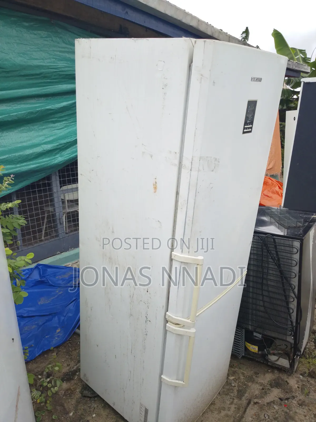 Refrigerator